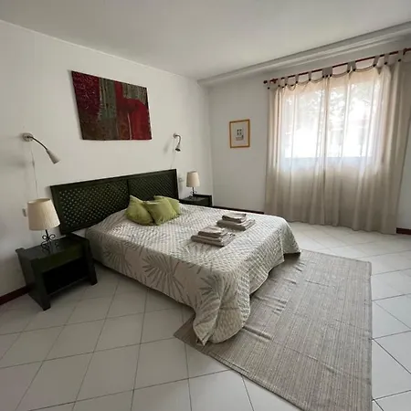 Lv Apartment